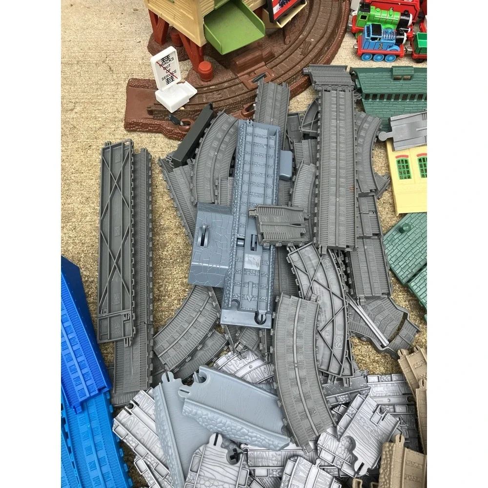 MASSIVE Thomas The Train&Friends Collection!! 100s Of Trains,Tracks,Play, Etc